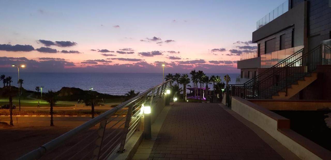 Villa Seascape Terraces Netanya Exterior foto